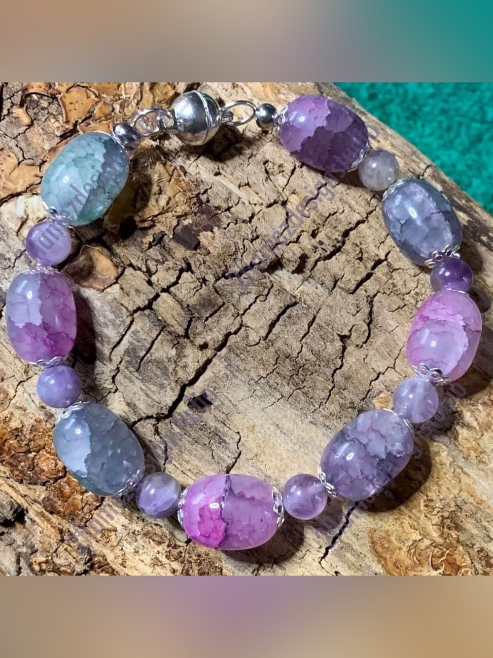 Cracked Glass Bead Bracelet - 7.25 in
